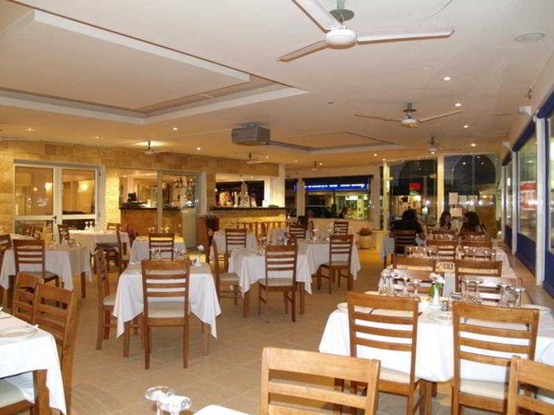 Daphne Hotel Apartments Paphos Exterior foto