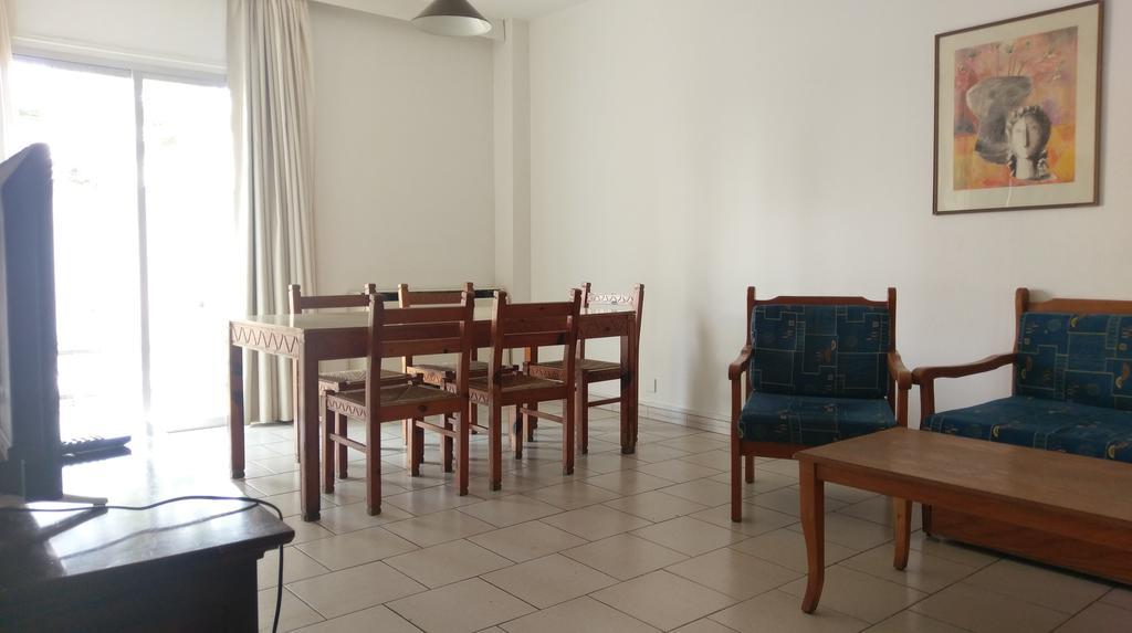 Daphne Hotel Apartments Paphos Exterior foto