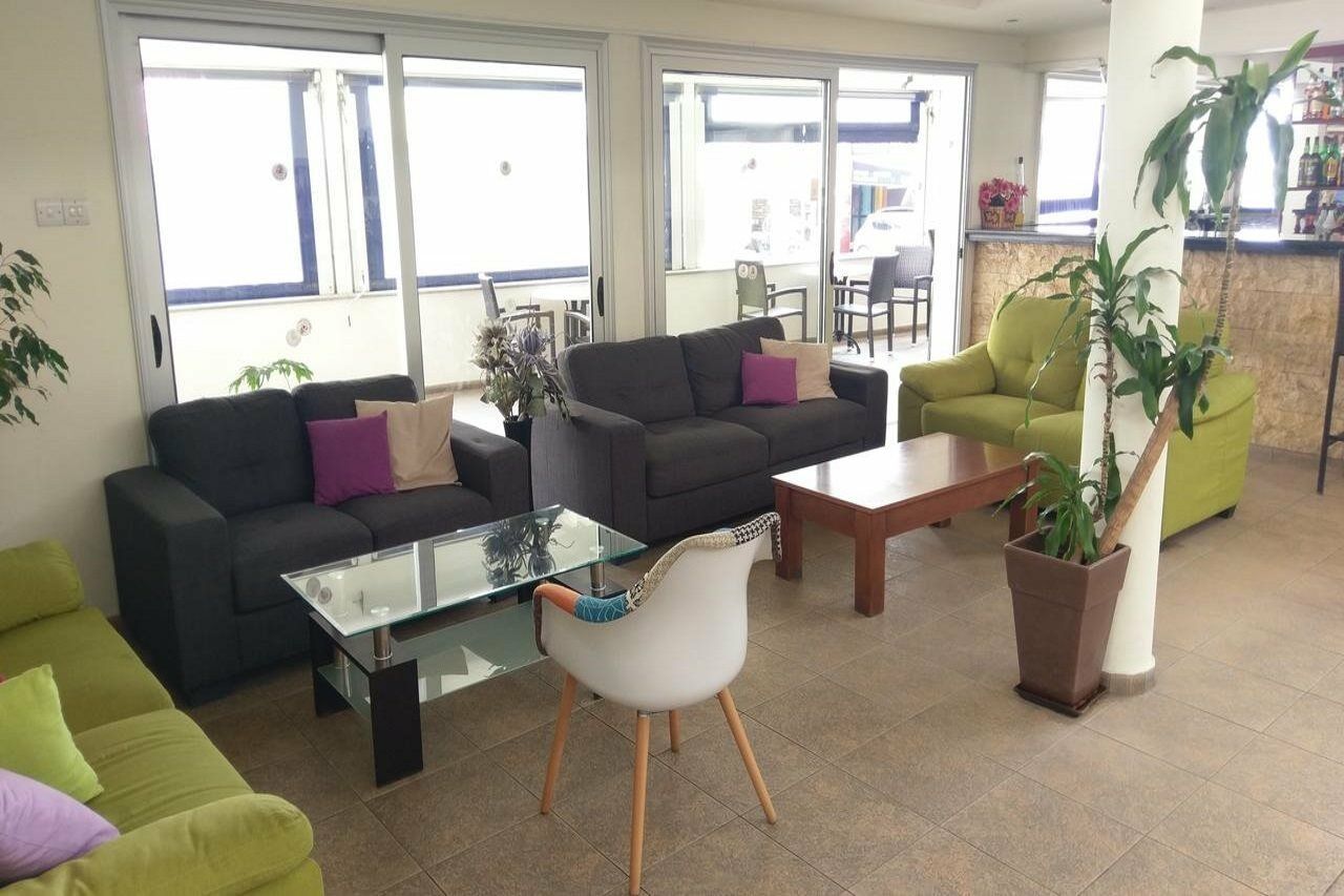 Daphne Hotel Apartments Paphos Exterior foto